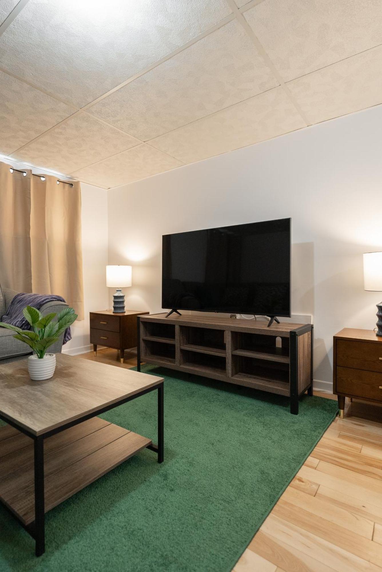 Comfortable Spacious House With Parking Brossard Εξωτερικό φωτογραφία