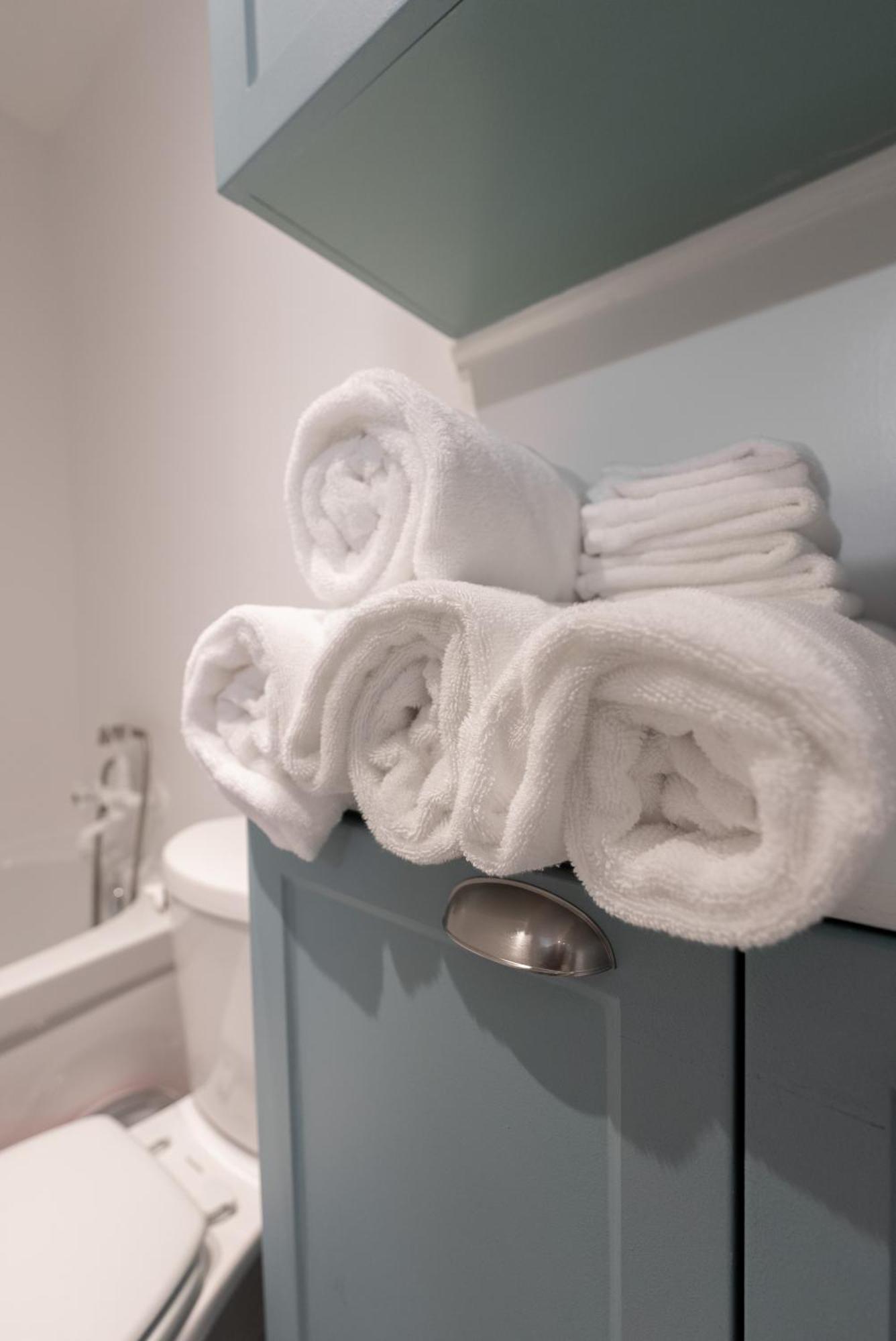 Comfortable Spacious House With Parking Brossard Εξωτερικό φωτογραφία
