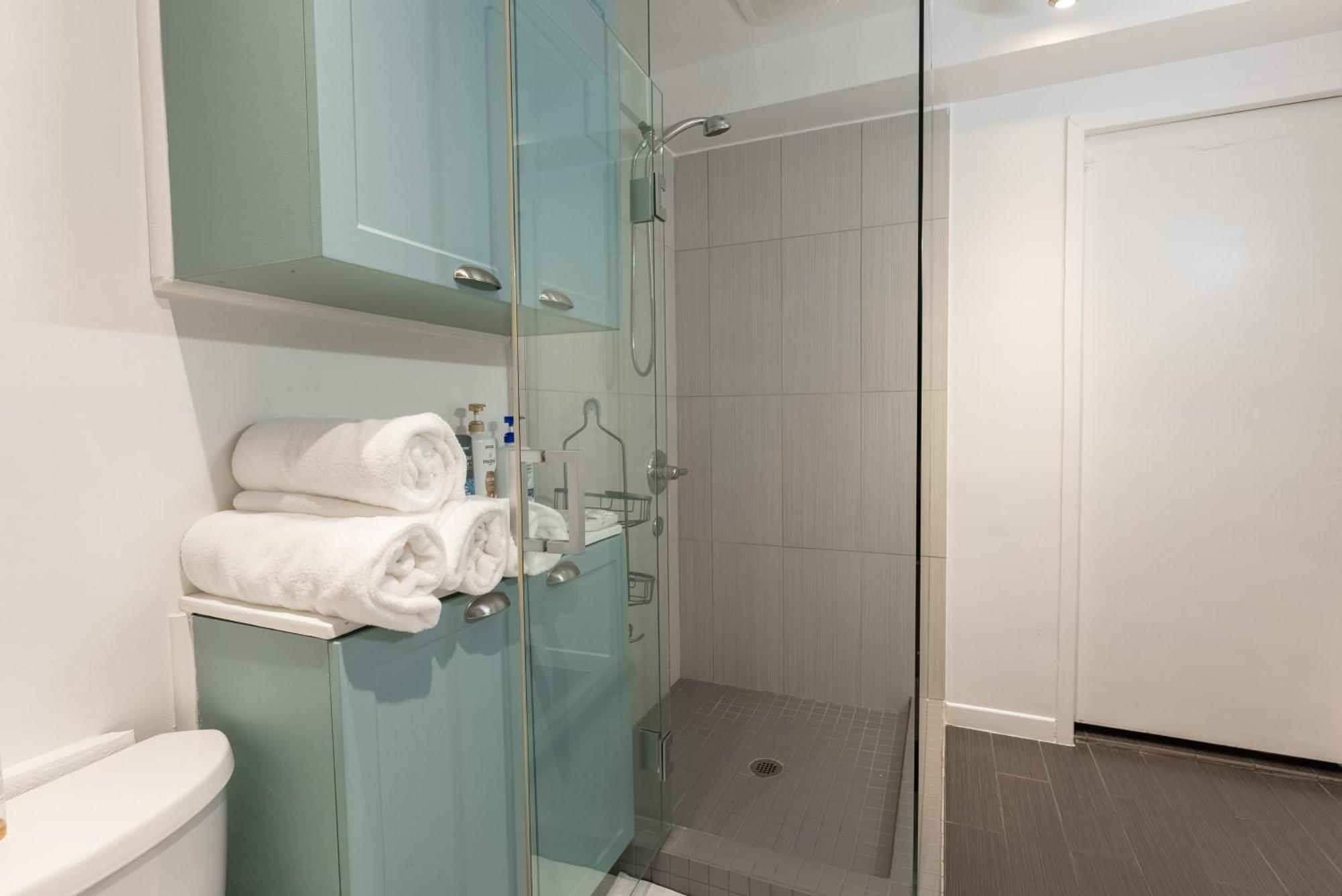 Comfortable Spacious House With Parking Brossard Εξωτερικό φωτογραφία