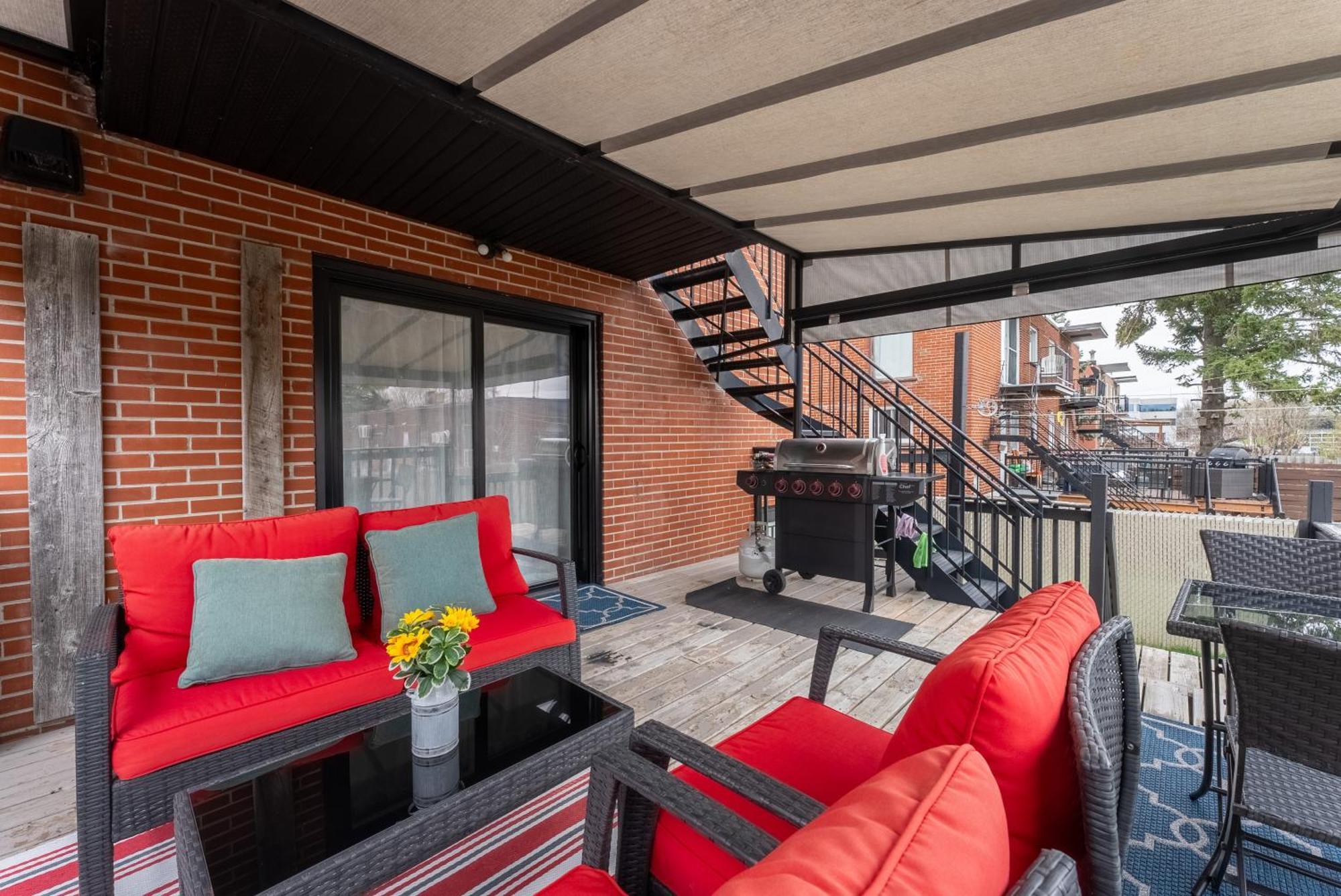 Comfortable Spacious House With Parking Brossard Εξωτερικό φωτογραφία